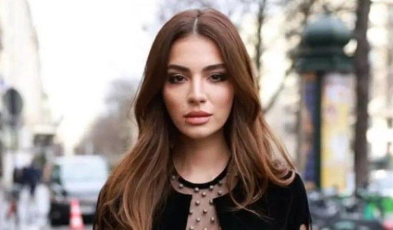 MELİSA ASLI PAMUK’TAN KARNI BURNUNDA POZLAR