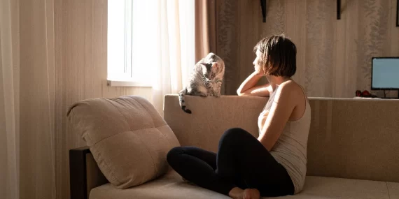 TÜRKİYE’DE YALNIZ YAŞAYANLARIN SAYISI ARTIYOR!