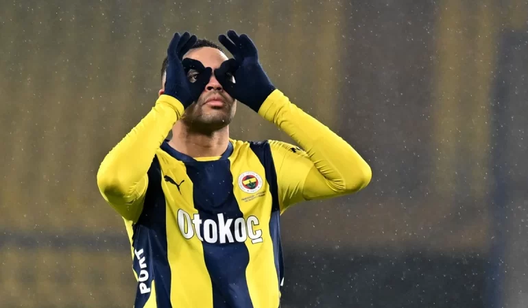 EN-NESYRI TARİHE GEÇTİ! 19 YIL SONRA BİR İLK