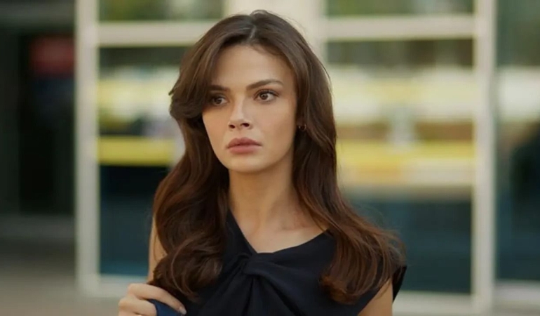 SİNEM ÜNSAL’IN 20 YILLIK ZAYIFLIK SIRRI ŞOKE ETTİ!