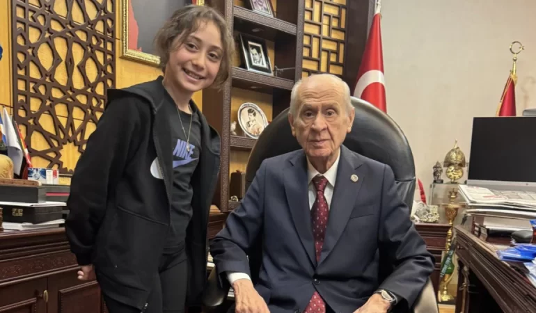 DEVLET BAHÇELİ’YE ‘ROBLOX AÇILSIN’ TALEBİ