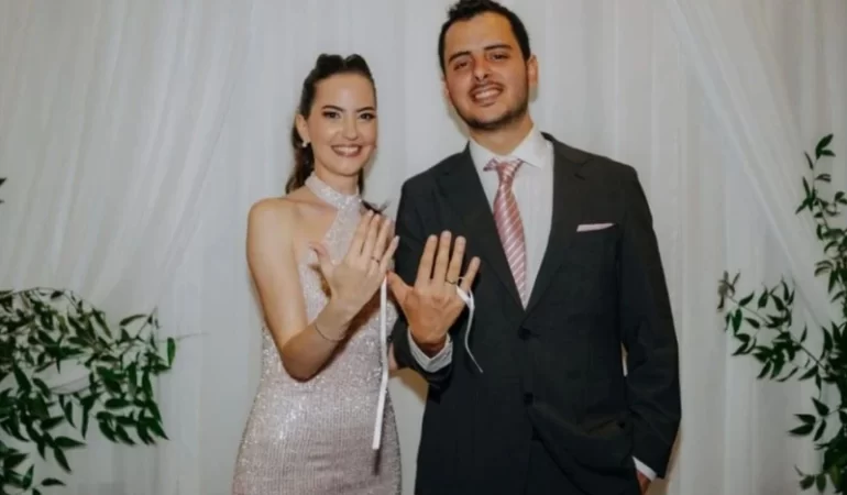 EZGİ ŞENLER EVLİLİK YOLUNDA İLK ADIMI ATTI