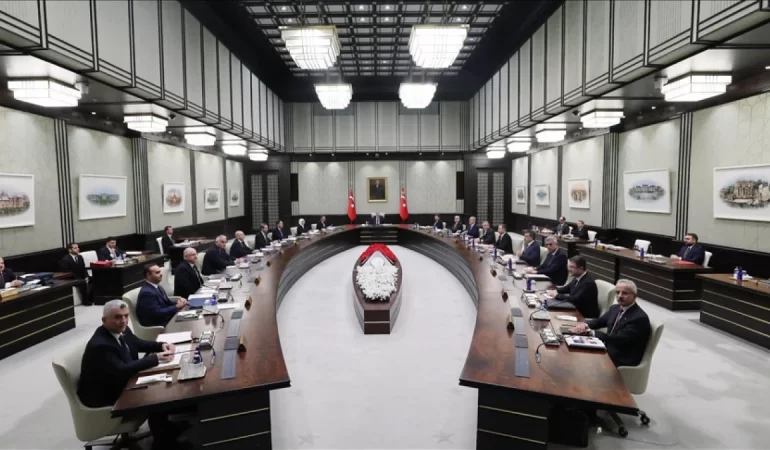 BUGÜN TOPLANACAK KABİNEDE GÜNDEM “TERÖRSÜZ TÜRKİYE”