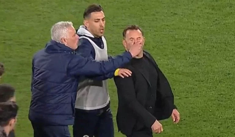 Okan Buruk, Mourinho’nun Kendisiyle İlgili Söylediklerine Cevap Verdi