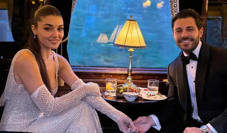 HANDE ERÇEL VE HAKAN SABANCI’DAN AŞK DOLU TREN POZU!