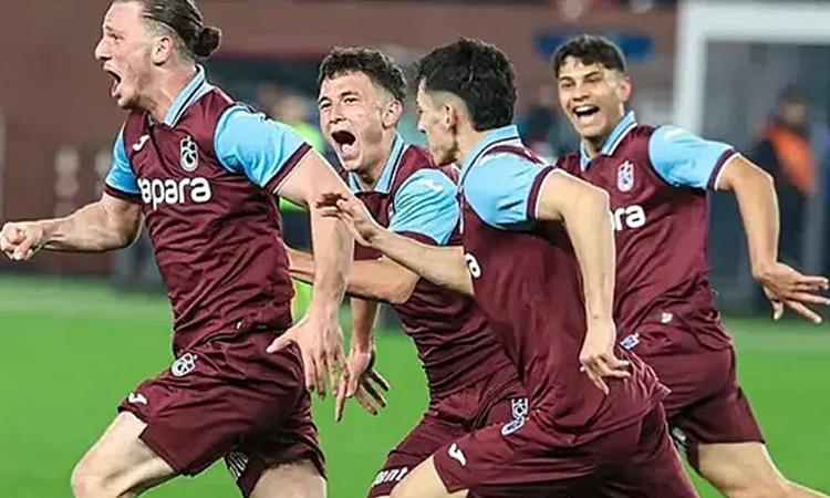 UEFA’DA TARİH YAZAN TRABZONSPOR U19’A DEV ÖDÜL!