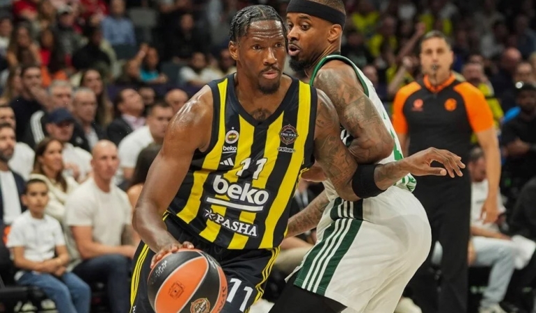 FENERBAHÇE BEKO FİNALDE! PANATHINAIKOS’U DEVİREREK EUROLEAGUE’DE TARİH YAZDI
