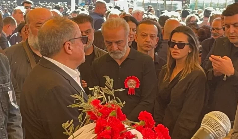 YILMAZ ERDOĞAN’DAN  SIRRI SÜREYYA ÖNDER’E DUYGUSAL VEDA