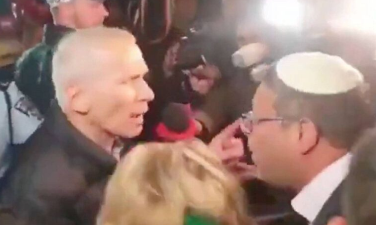 İsrailli Bakanlar Kameralar Önünde Birbirine Girdi!