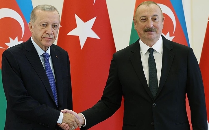 İLHAM ALİYEV VE ERDOĞAN 250 BİNİNCİ AFET KONUTU TESLİM TÖRENİNDE BULUŞUYOR