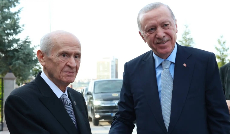 ERDOĞAN-BAHÇELİ ZİRVESİ: ‘TERÖRSÜZ TÜRKİYE’ İÇİN KRİTİK SAATLER
