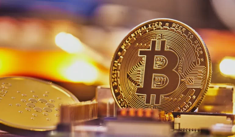 Bitcoin 122 Bin Doları Geçti! Yeni Rekor Gündemde