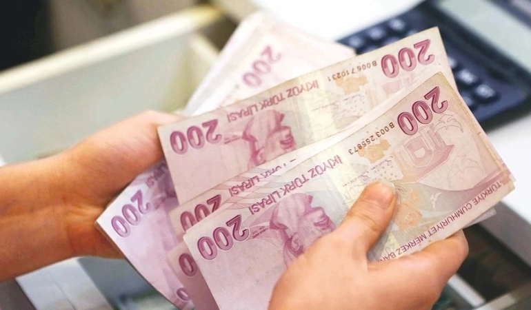 KKTC’de Çalışanlara Müjde: Asgari Ücrette Tarihi Artış