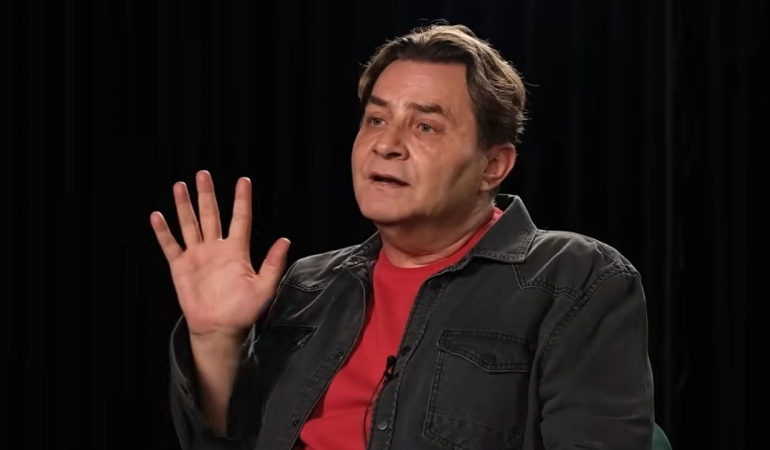 ARMAĞAN ÇAĞLAYAN’A TAKİPÇİSİNDEN TATİL ÇAĞRISI