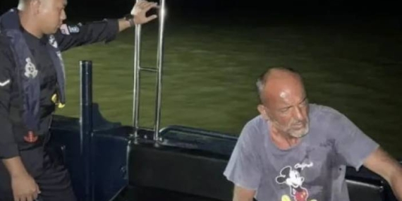 TÜRKİYE’YE GELMEK İSTERKEN FIRTINAYA YAKALANDILAR!