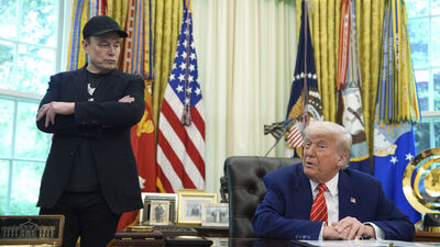 ELON MUSK’TAN SÜRPRİZ SİYASİ HAMLE!