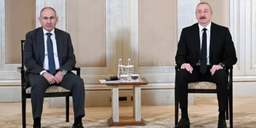 68928fd232227332__w1200xh688