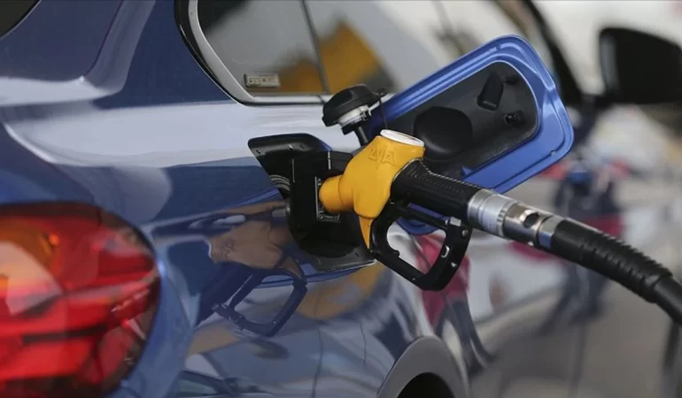 MOTORİN FİYATLARINA İNDİRİM GELİYOR!