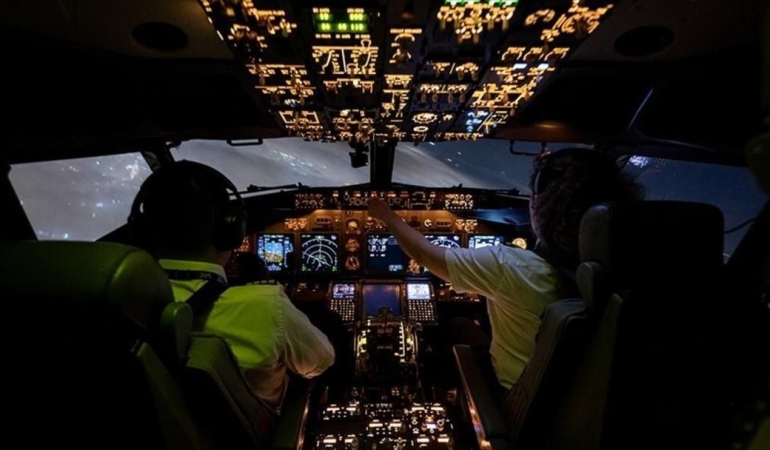 Havacılıkta Şok İfşa: Pilotların Gizli WhatsApp Sohbetleri Gündem Oldu!