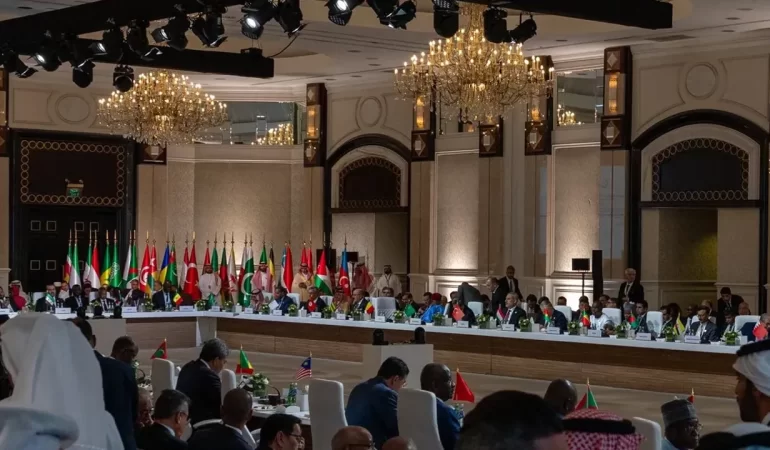 Doha Zirvesi Sonrası İsrail’e Karşı 25 Maddelik Ortak Bildiri