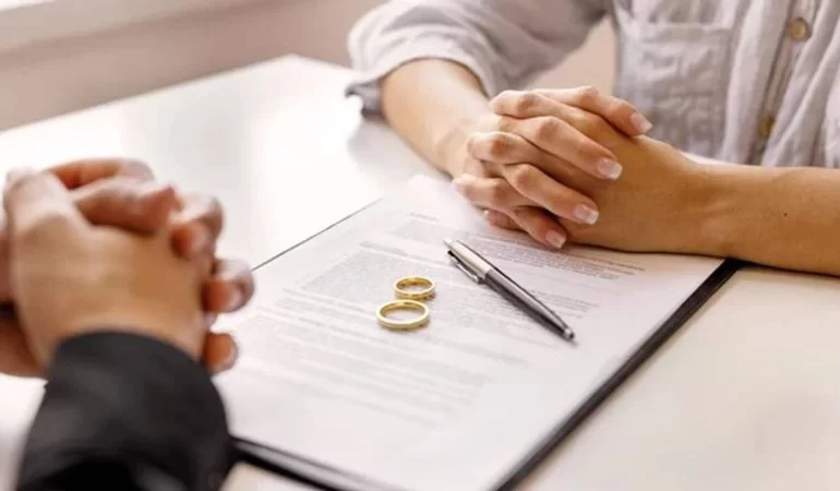 Yargıtay’dan Kadına Nafaka ve Tazminat Şoku!