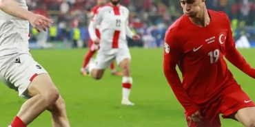 FENERBAHÇE’DE YENİ HOCA ARAYIŞI (1)