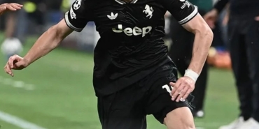 FENERBAHÇE’DE YENİ HOCA ARAYIŞI (4)