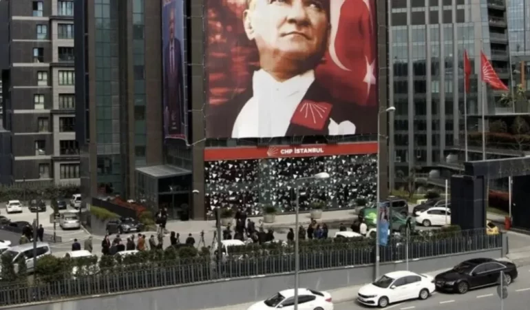 CHP İSTANBUL İL KONGRESİ DAVASINDA MAHKEMEDEN RET KARARI!