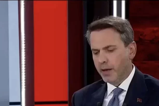 68dc1fd04df0f218__w1200xh520