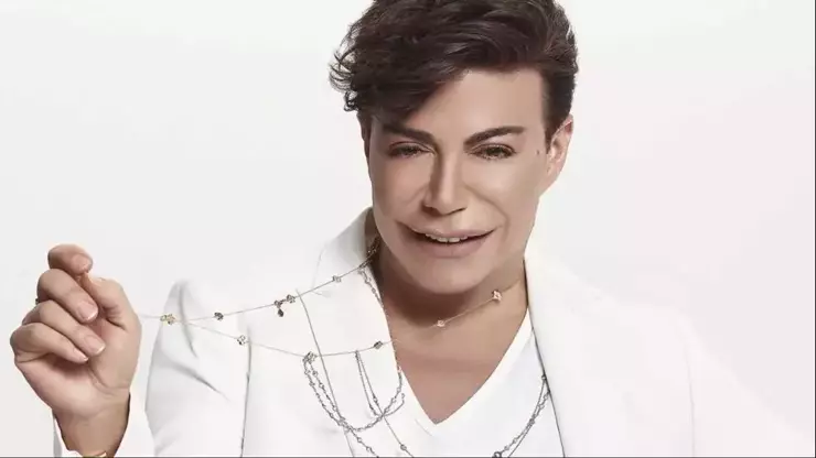 FATİH ÜREK KALP KRİZİ GEÇİRDİ: KRİTİK 6 SAAT BAŞLADI, HAYRANLARI ENDİŞE İÇİNDE