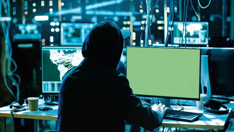 ANKARA’DA BANKA DOLANDIRICILIĞINDA EMSAL KARAR! MAĞDUR PARASINI FAİZİYLE GERİ ALACAK