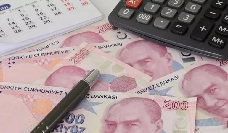 Asgari Ücrette Umutlar Azalıyor: Uzman 2026 İçin Sınırlı Artış Bekliyor