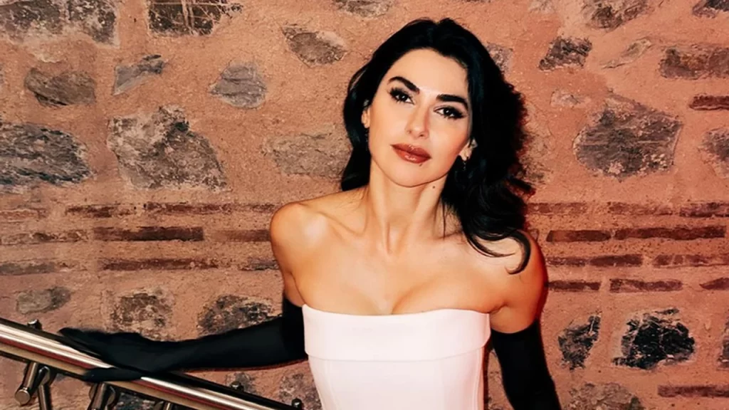 nesrin cevadzade 3