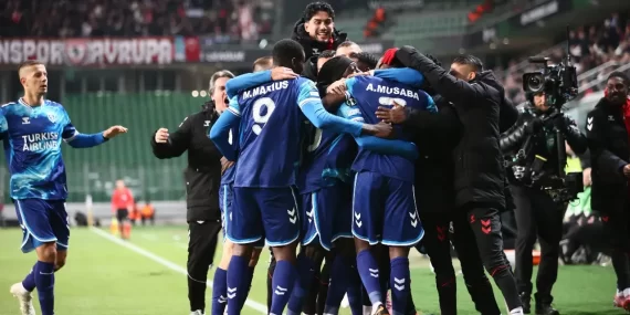 Samsunspor Avrupa’da Zaferle Başladı