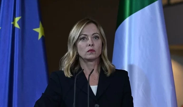 İTALYA’DA BURKA YASAĞI İÇİN ADIM ATILDI