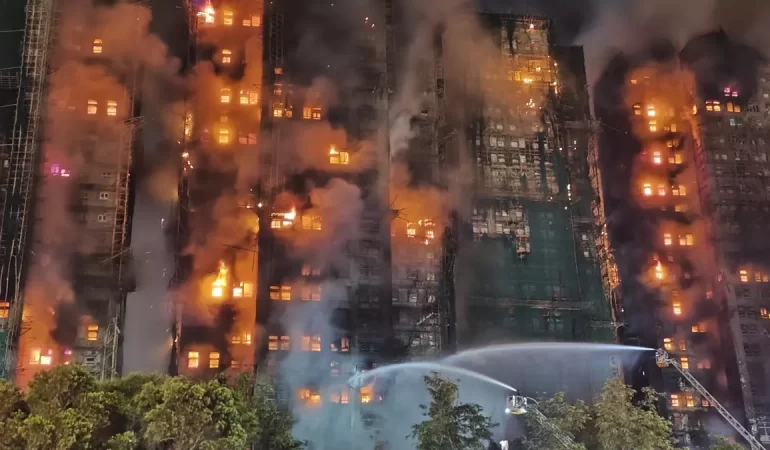 Gökdelen Cephesi Tutuştu: Onlarca Ölü