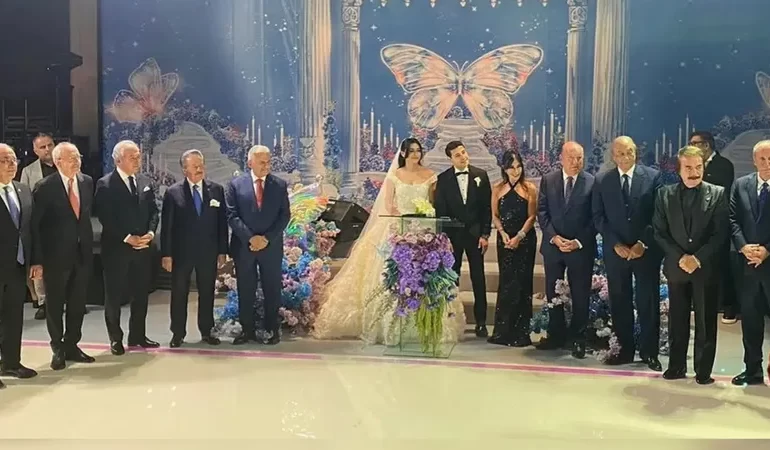 MEHMET SEVİGEN’İN OĞLU BERKE SEVİGEN’İN GÖRKEMLİ DÜĞÜNÜ: SİYASET, SANAT VE İŞ DÜNYASI BİR ARAYA GELDİ