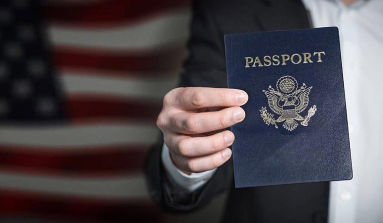 50 Türk Ailesi, Doğum Amacıyla Seyahat Ettikleri İçin Vizesiz Kaldı