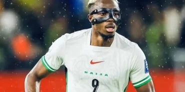 gozyaslariyla-sahayi-terk-eden-vi-3nui_cover