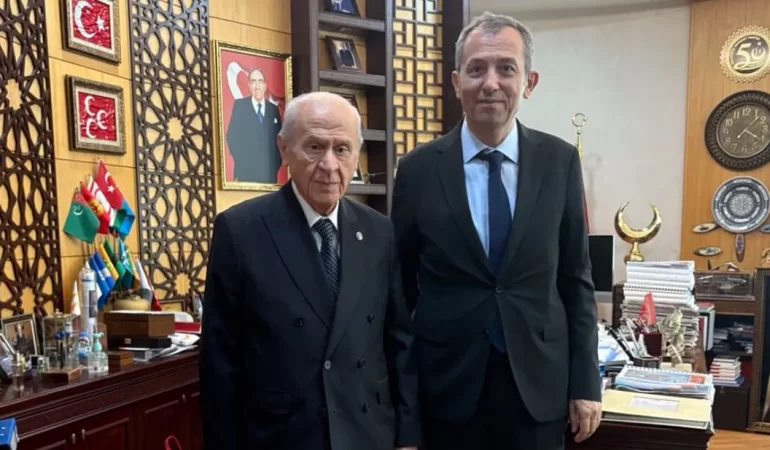 Bahçeli, Mahalli Kıyafetlerle Gündemde