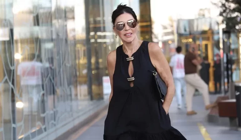 NEBAHAT ÇEHRE’DEN MODA DÜNYASINA DAMGA VURAN İTİRAF: “PANTOLONUMU 20 YILDIR GİYİYORUM”